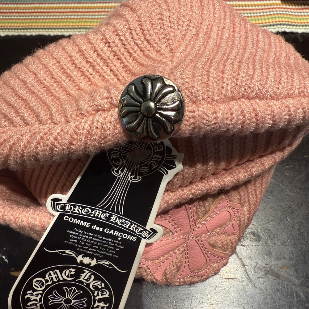 Pink Unisex Cromo Hearts Knit Beanie - Picture 3 of 3